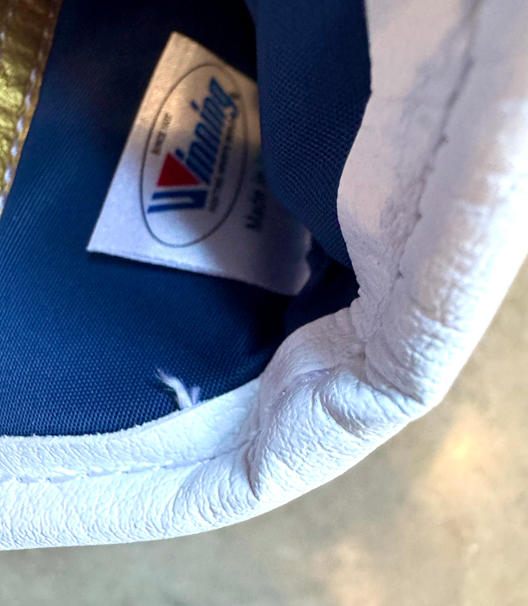 winning 16oz Blue/Gold Lace Up