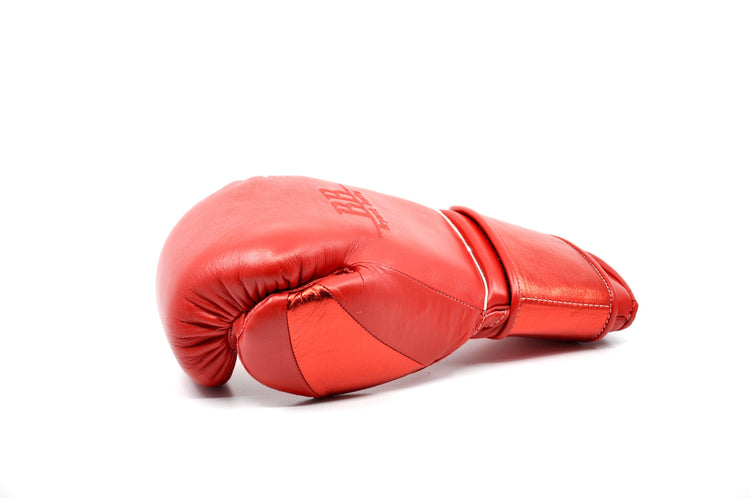 Bryant_boxing_gloves